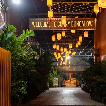 Sunny Bungalow & Hotel Ниньбинь Экстерьер фото