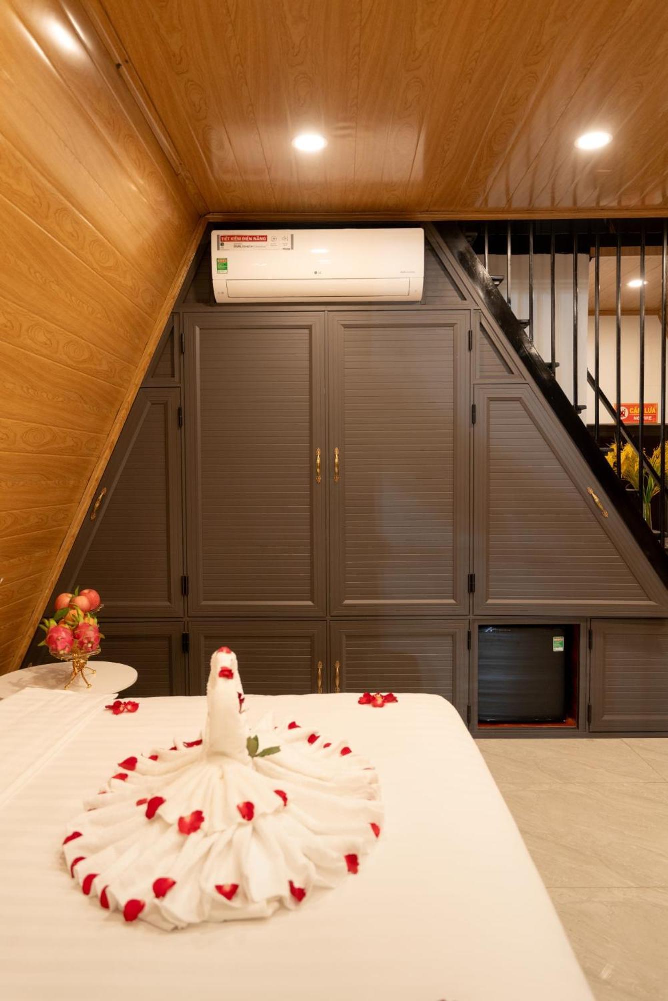 Sunny Bungalow & Hotel Ниньбинь Экстерьер фото