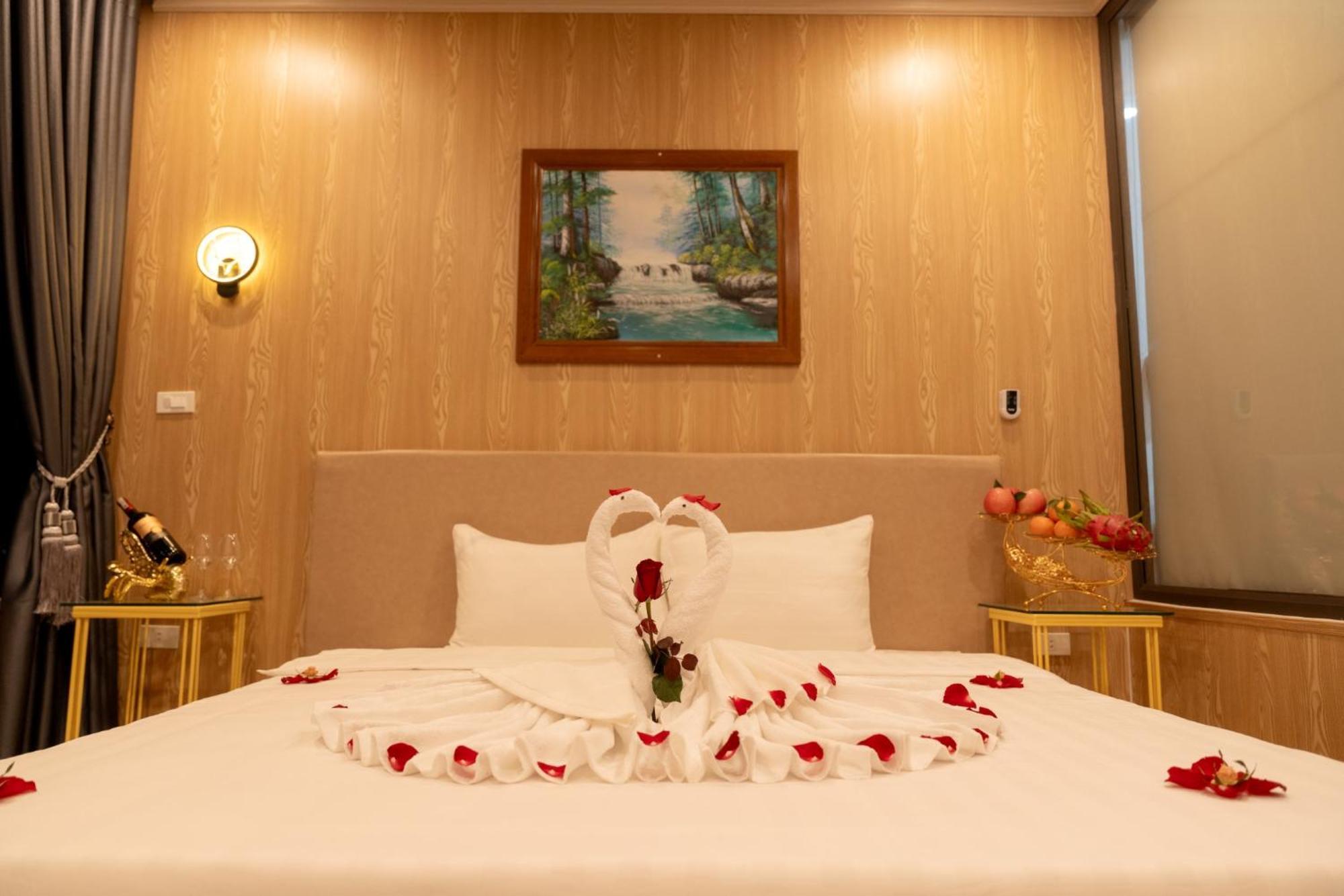 Sunny Bungalow & Hotel Ниньбинь Экстерьер фото
